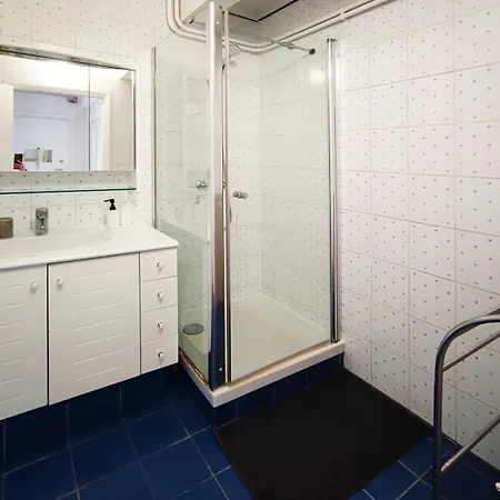 Holiday home Flexliving - - Villon